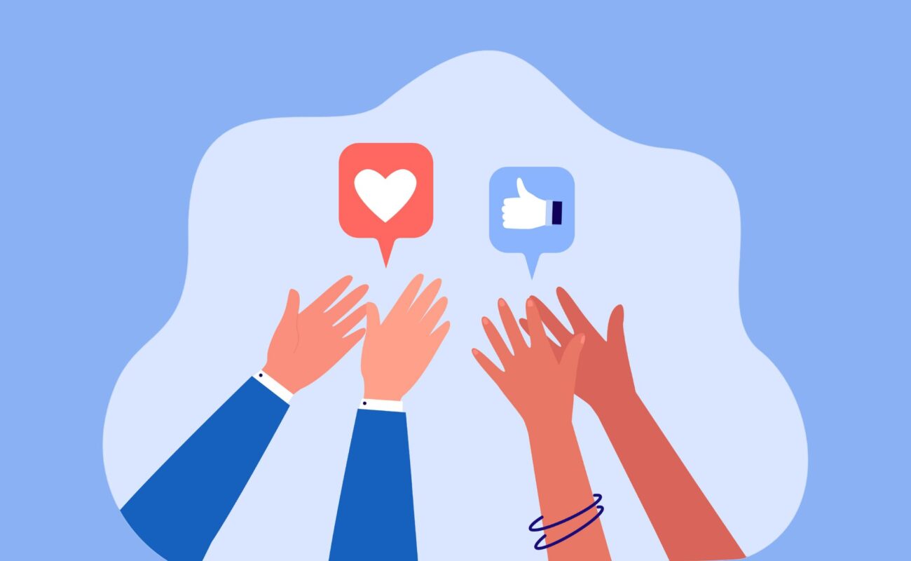 Illustrierte Arme und Hände auf blauem Hintergrund, die in die Höhe gestreckt sind und Gefällt-mir Icons in Sprechblasen