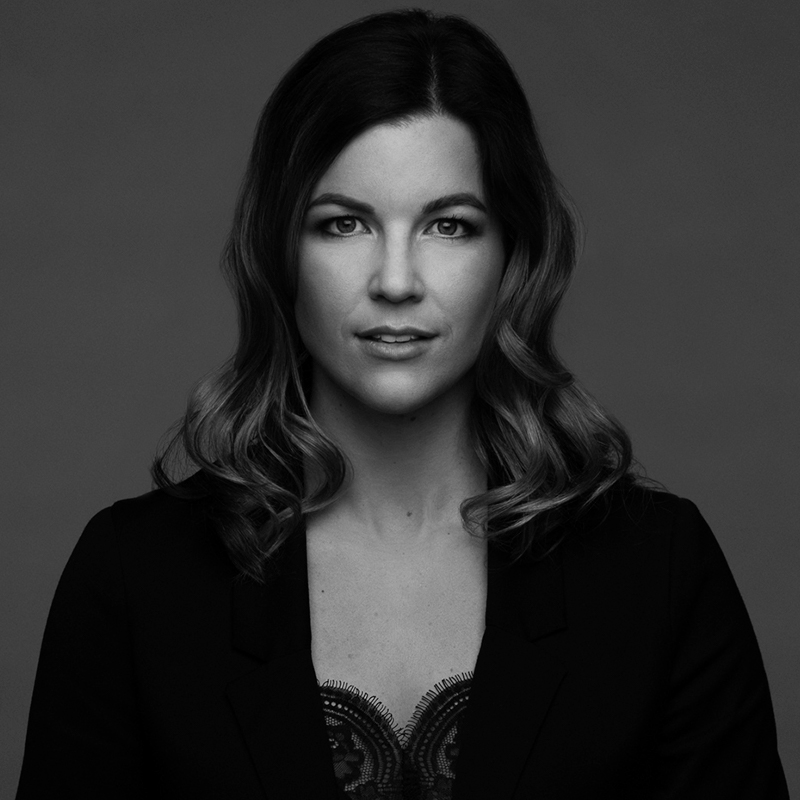 Graustufen Portrait Johanna